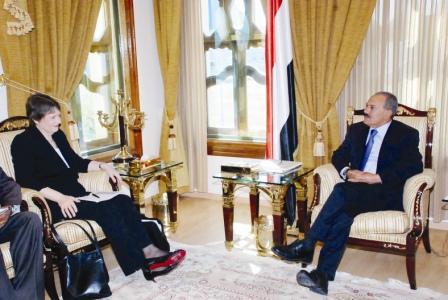 رئيس الجمهورية لدى لقائه مساعدة أمين عام الأمم المتحدة المديرة العامة للبرنامج الإنمائي أمس